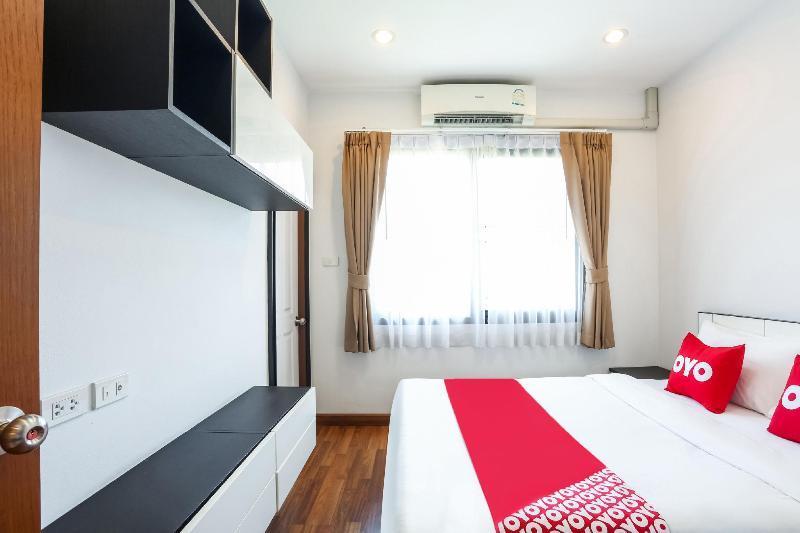 V-Twin Donjan Service Apartment Chiang Mai Extérieur photo